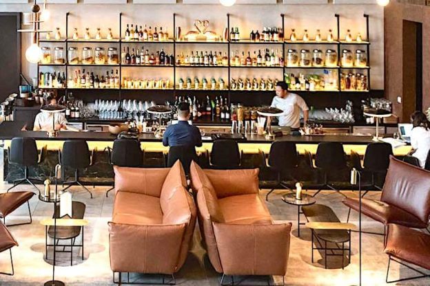 How To Choose Background Music For Hotels