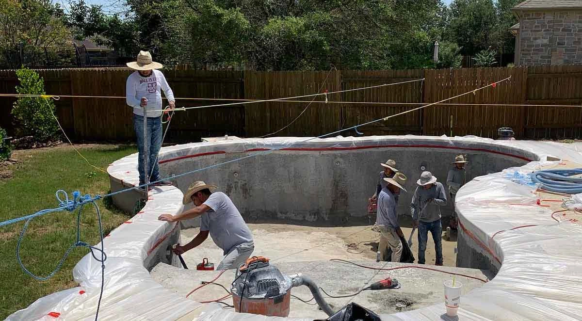 Ultimate Pool Builders Guide